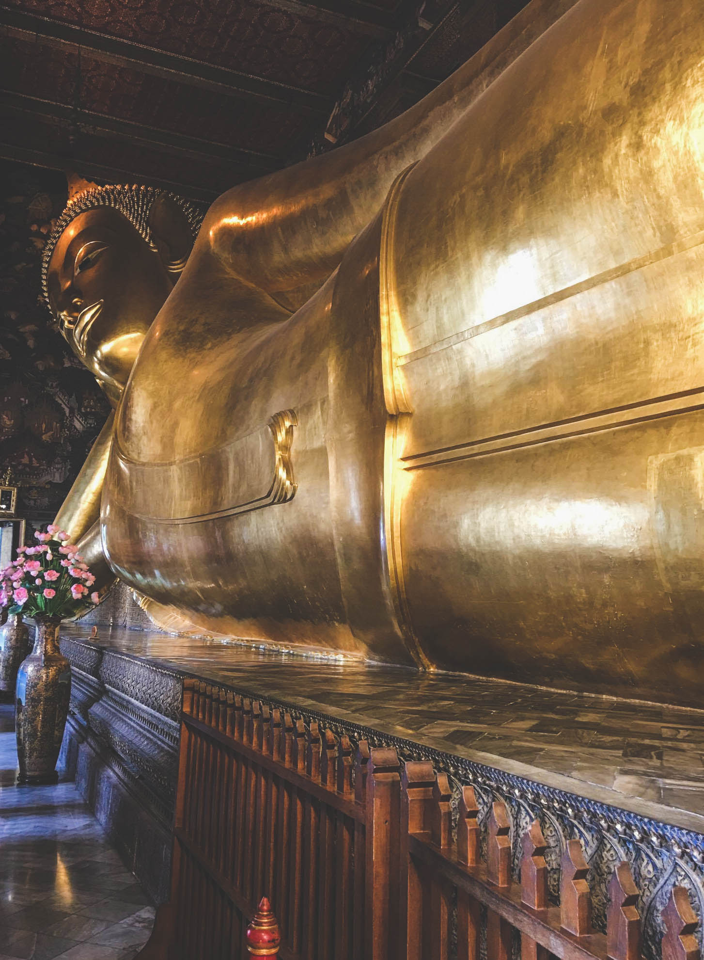 buddha couché à bangkok