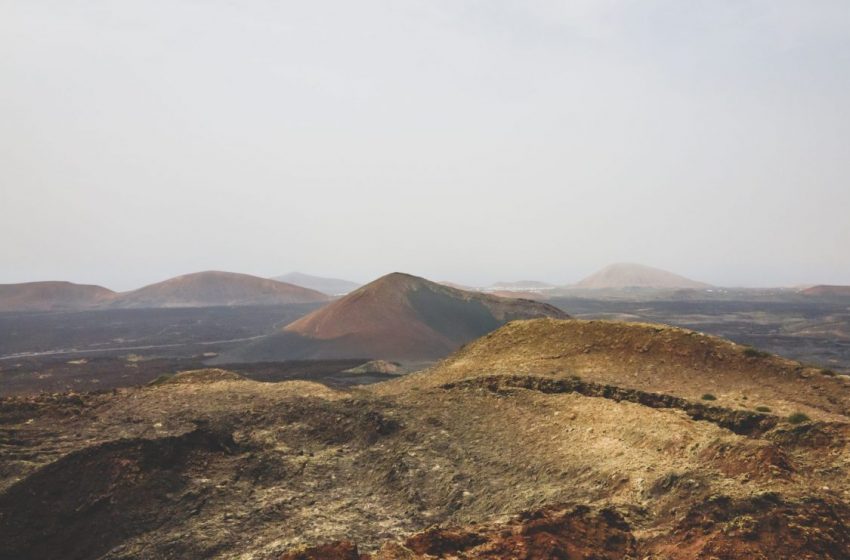 Sur l'île de Lanzarote plus d'une centaine de volcans existent