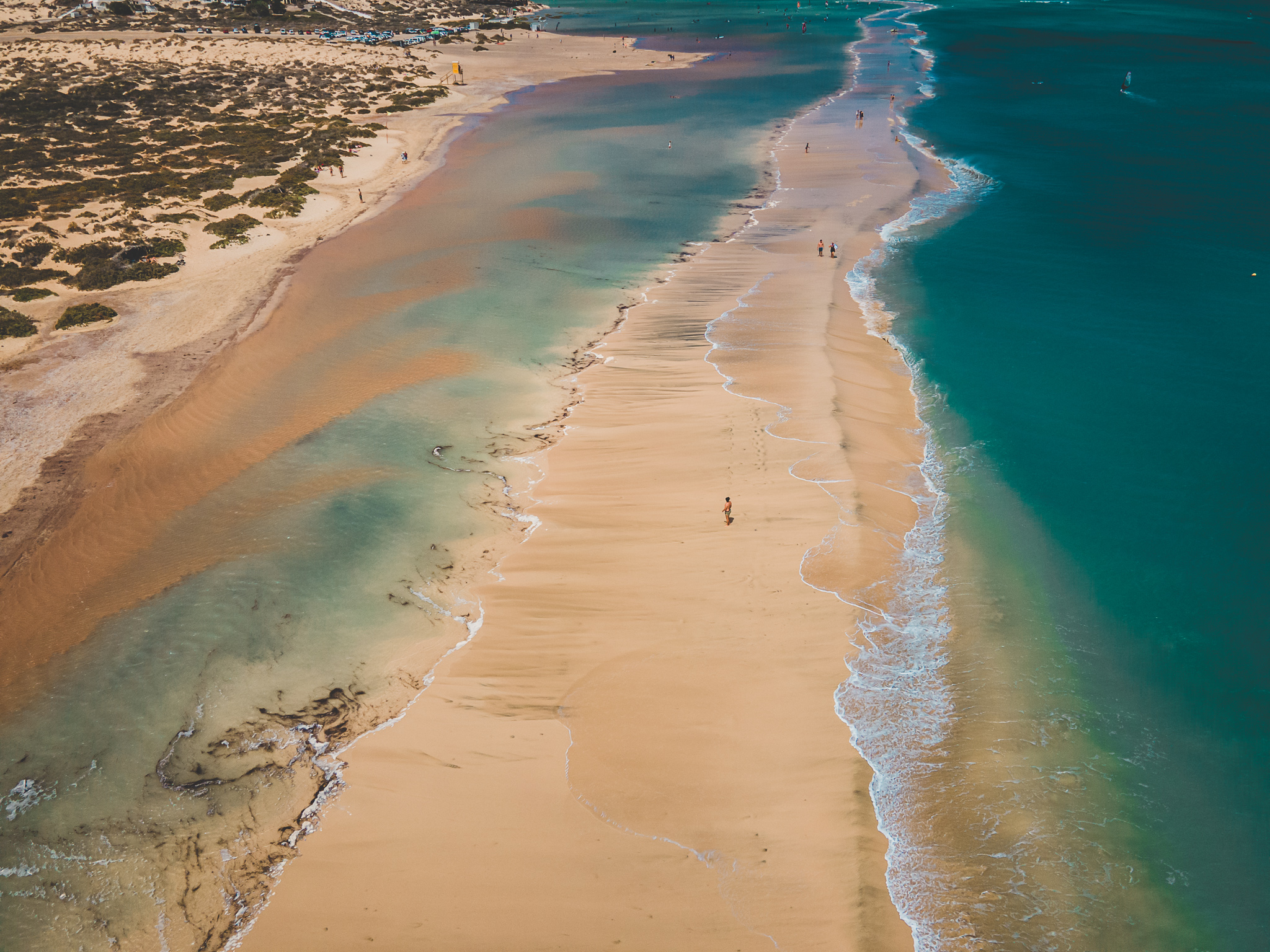 Vue sur la playa de Sotavento en drone