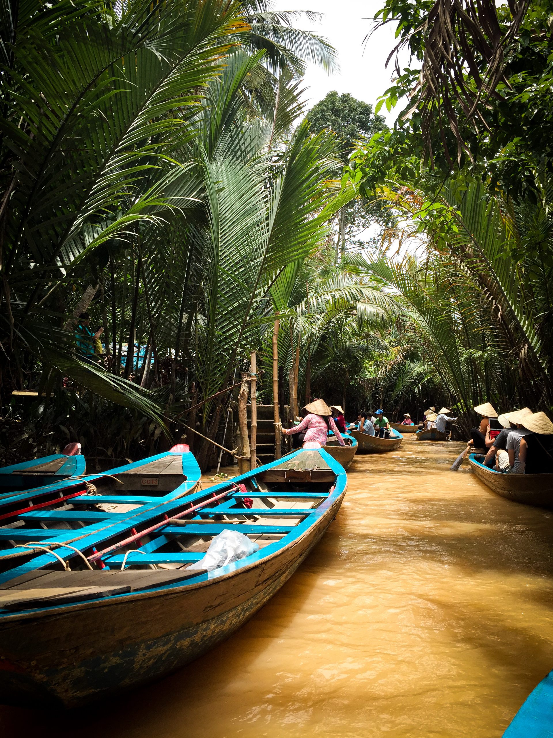 barque le long du delta du mekong au vietnam