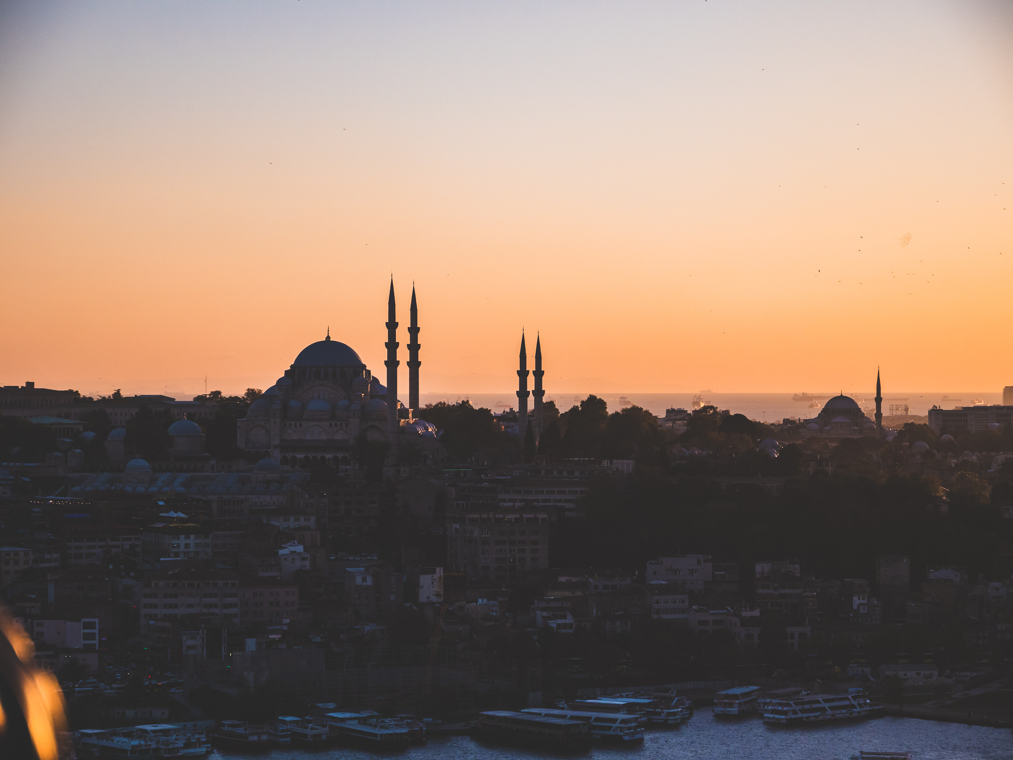 Sunset depuis la Tour de Galata à Istanbul vue sur les mosquées