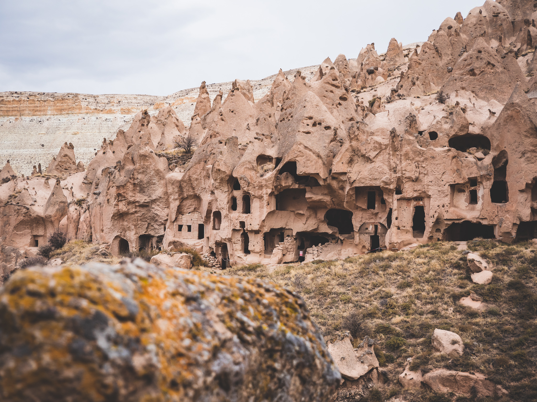 visiter la cappadoce et ses musées en plein air comme ici, à Zelve