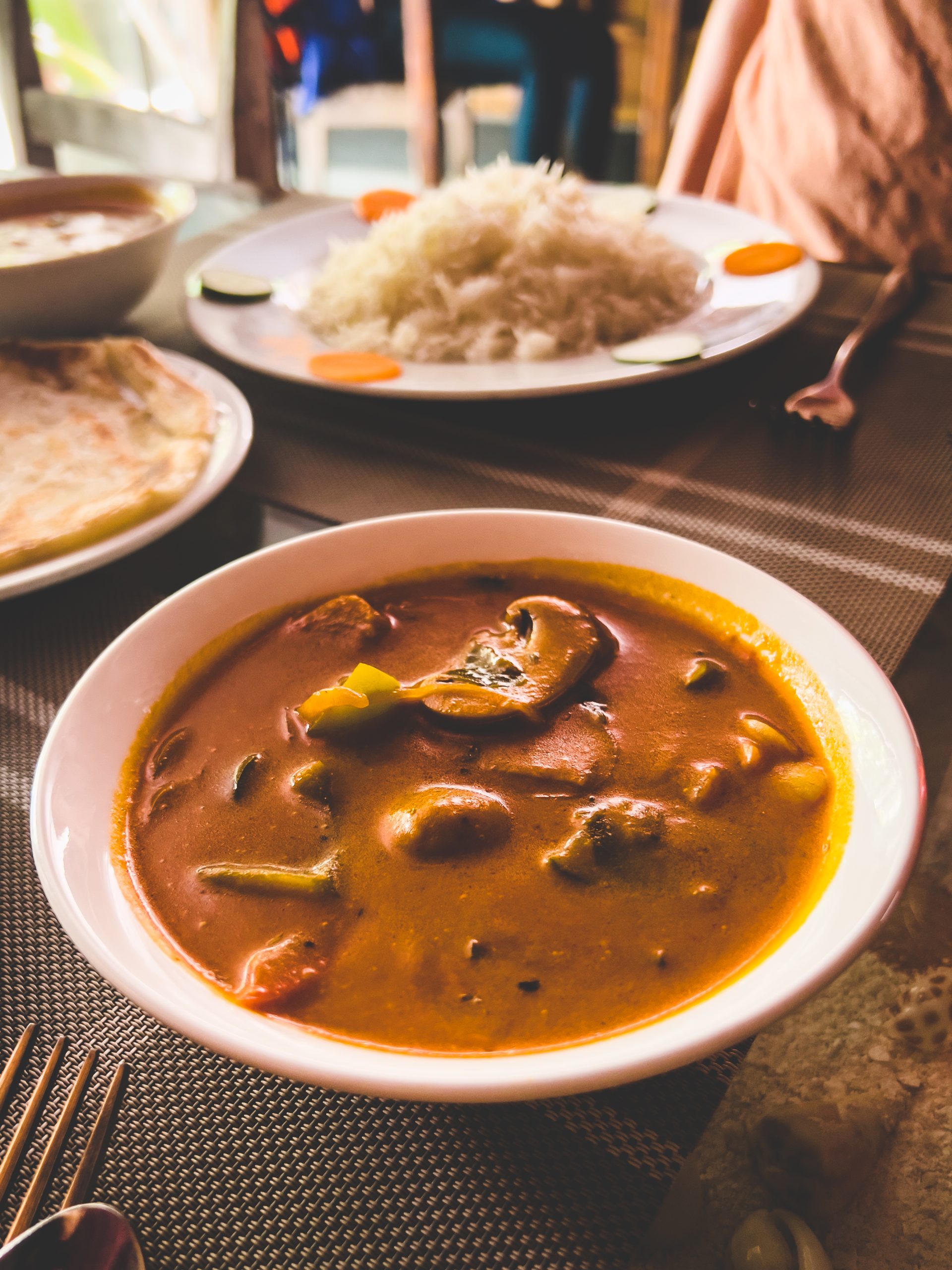 Curry rouge avec des légumes